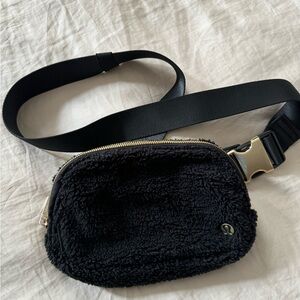Lululemon Everyday Fleece Belt Bag